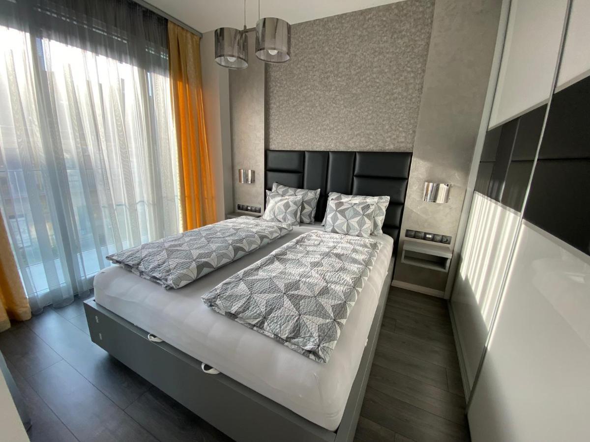 Noir Silvery Apartman Szeged Exterior foto